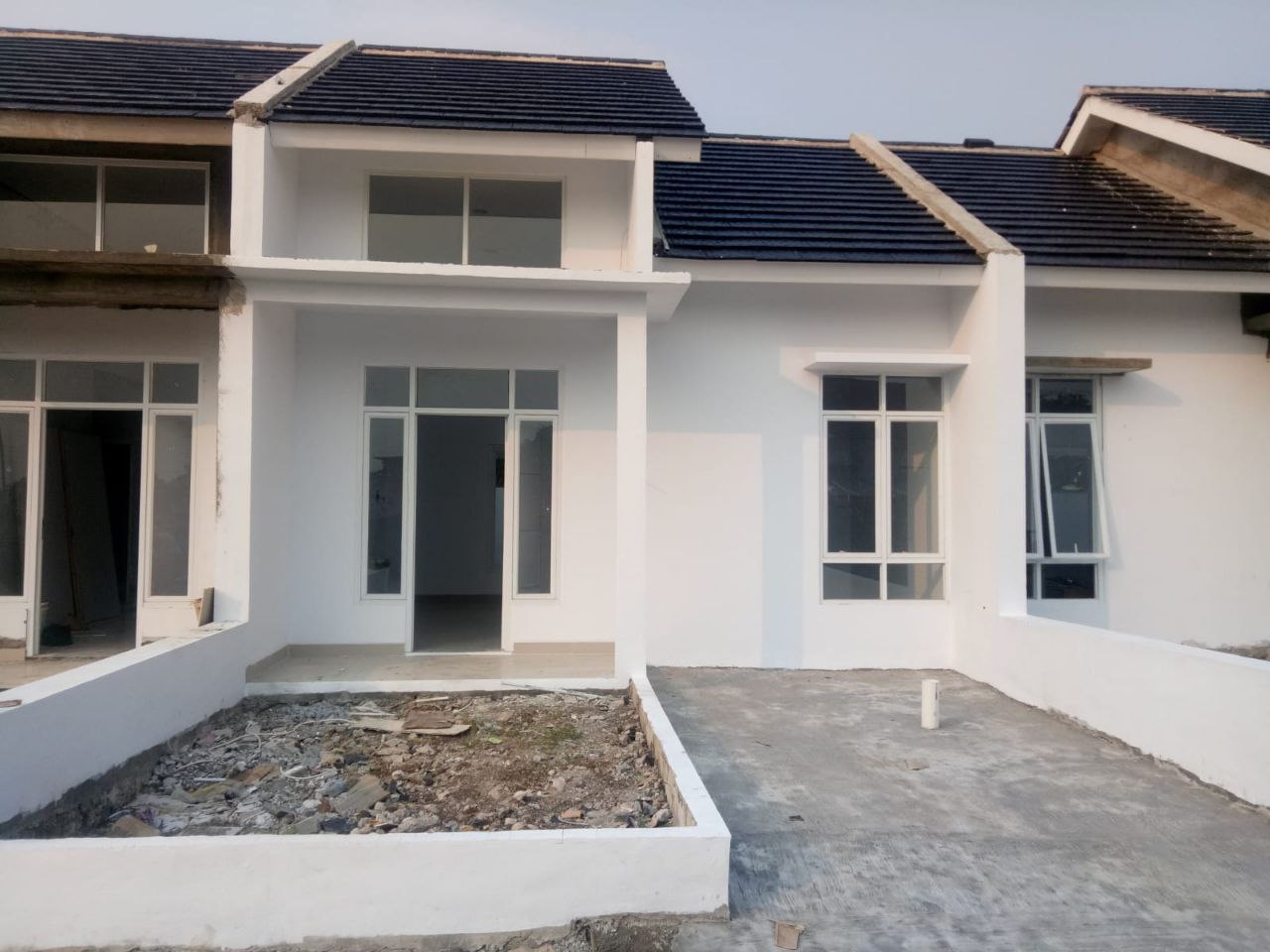 Rumah Dijual di Karangsatria Tambun Utara Bekasi Greenwood Residence - 1 Lt.